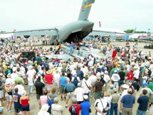 Chuck Yeager at Oshkosh 2006